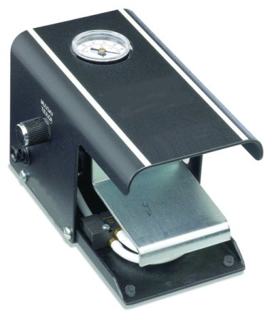 TS924 Foot Valve Dispenser Adhesive Dispensing Techcon