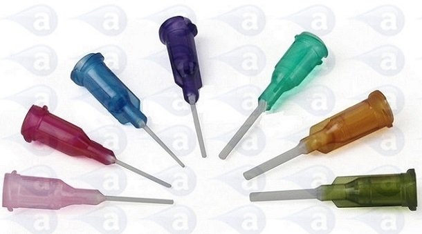 Polypro adhesive dispensing nozzle tips